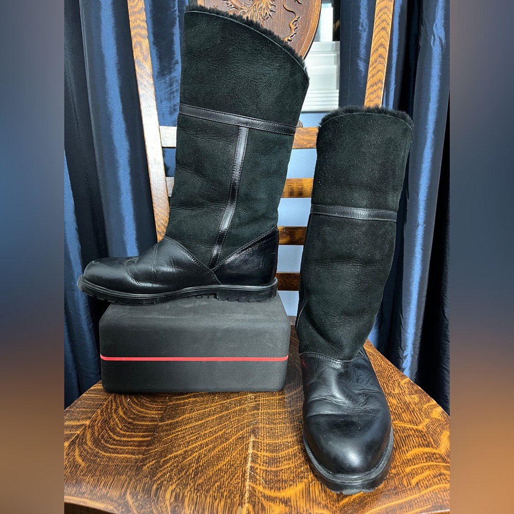 La Canadienne Leather and Suede Kalvin Shearling Lined Black Boots